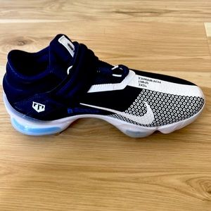 Michael Trout 7 baseball cleats size 9.5